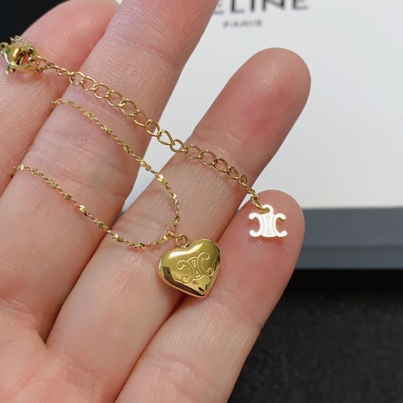 Ce1i*e necklaces